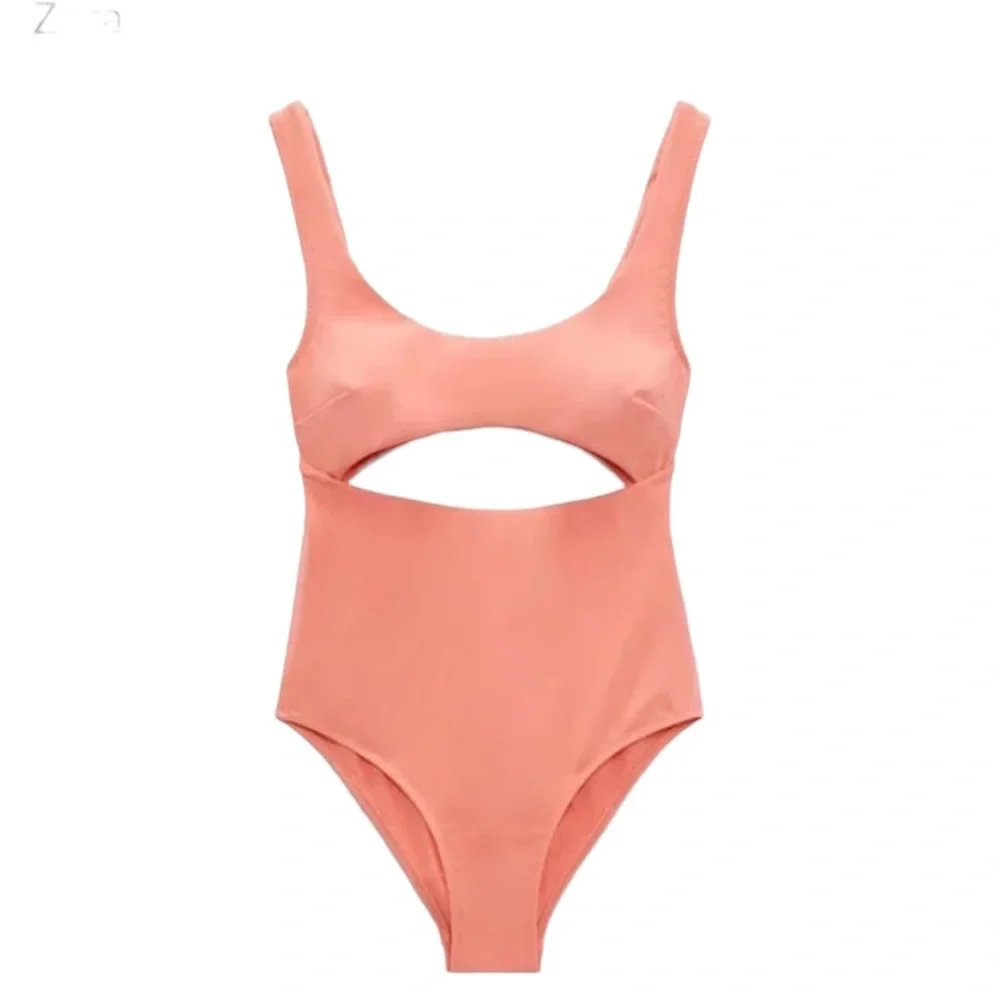 ZARA: NWT Cutout One Piece Swimsuit Orange -Size Small